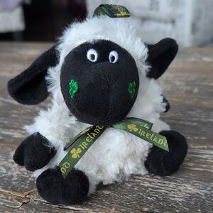 🍀 Celtic Toy Co Plush White and Black Lamb w/ Bow Shamrock Ireland Plush